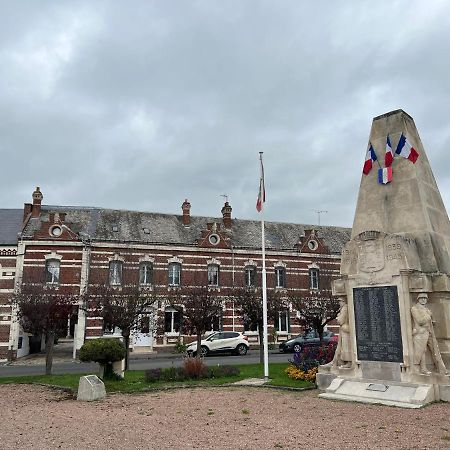 Le Conde Otel Montdidier  Dış mekan fotoğraf